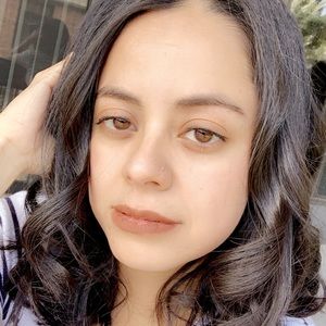 Meet your Posher, Paulett